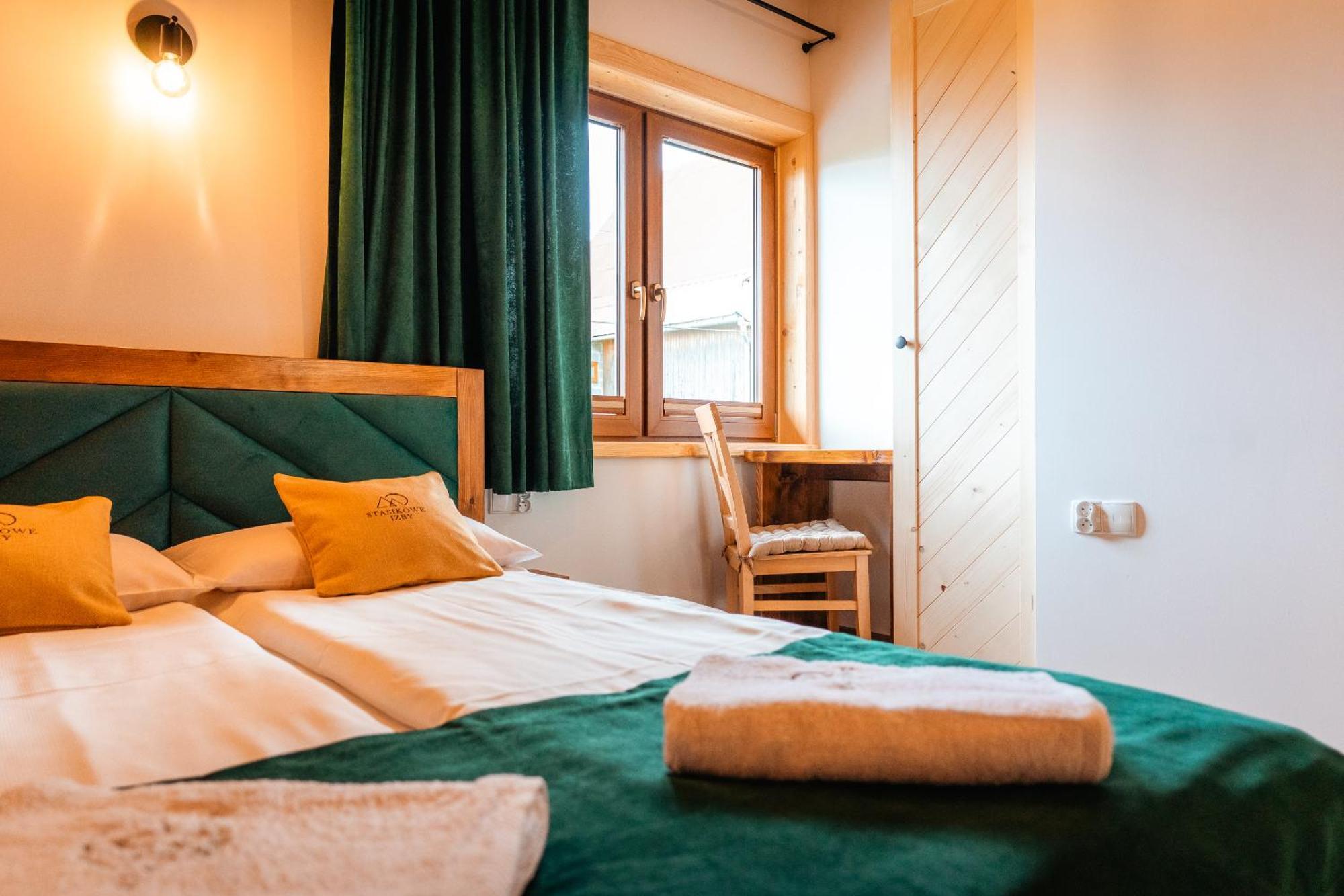 Apartamenty Dwupoziomowe Stasikowe Izby Bukowina Tatrzańska Exterior foto